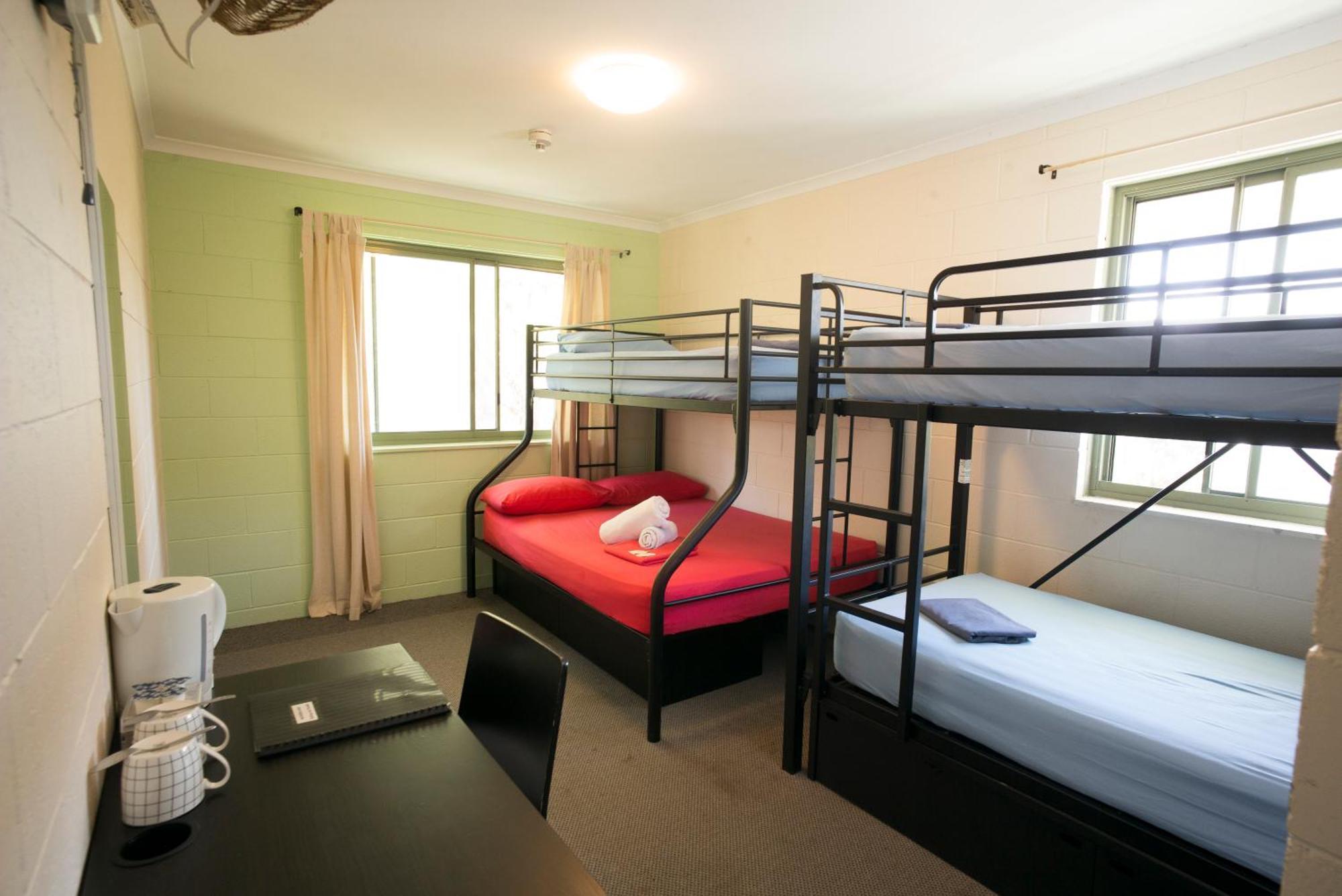 Hostel Manta & Scuba Centre